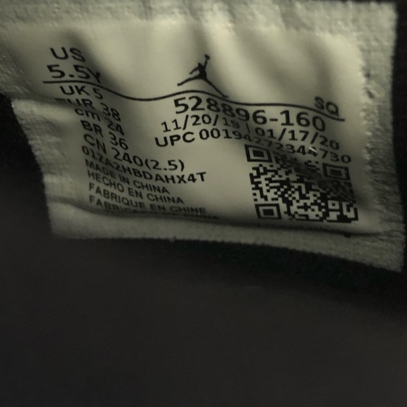 🛑SOLD🛑Nike Air Jordan Retro 11 Low 528896-160 - Picture 15 of 15